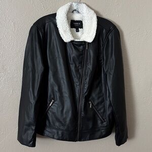 Torrid Women’s Black Faux Leather Sherpa Line Moto Jacket, Size 1/1X Plus Size